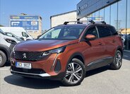 Peugeot 5008 SUV 1,2 l 96 kw