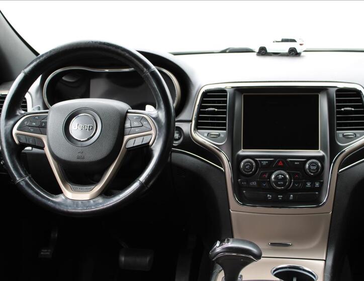 Jeep Grand Cherokee 20