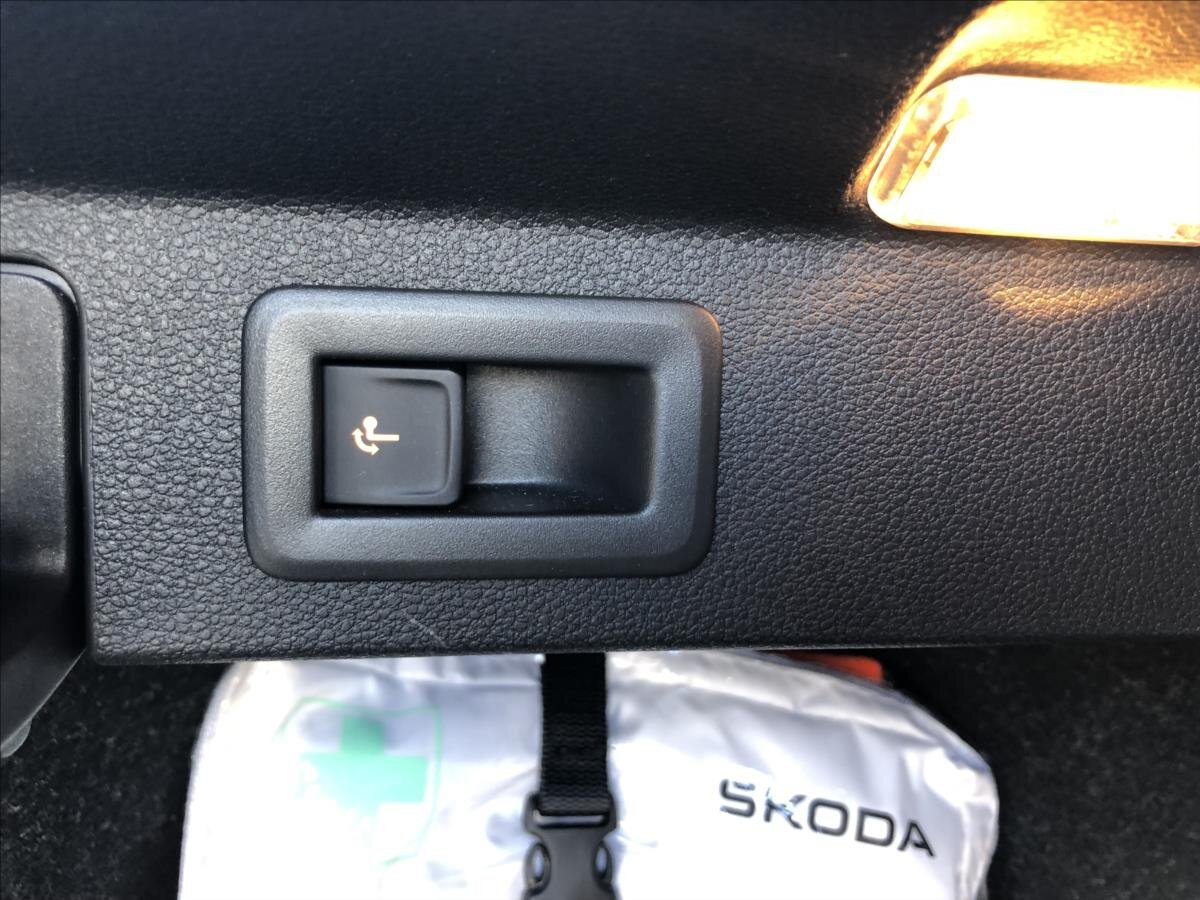 Škoda Scala Hatchback 1,5 l 110 kw