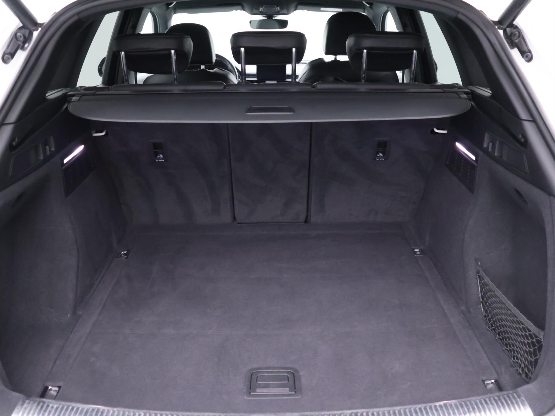 Audi Q5 SUV / Terénní 2,0 l 140 kw