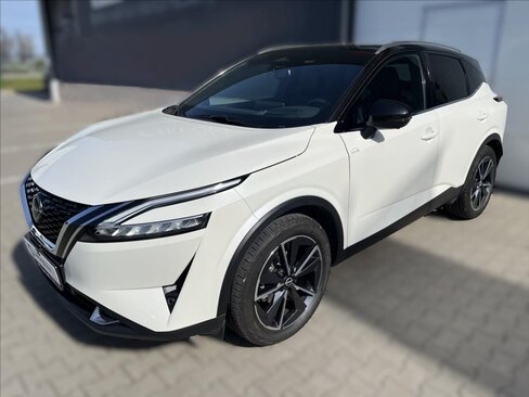 Nissan Qashqai SUV / Terénní 1,3 l 116 kw