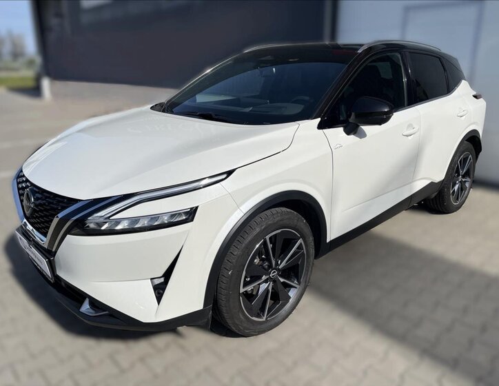 Nissan Qashqai SUV / Terénní 1,3 l 116 kw