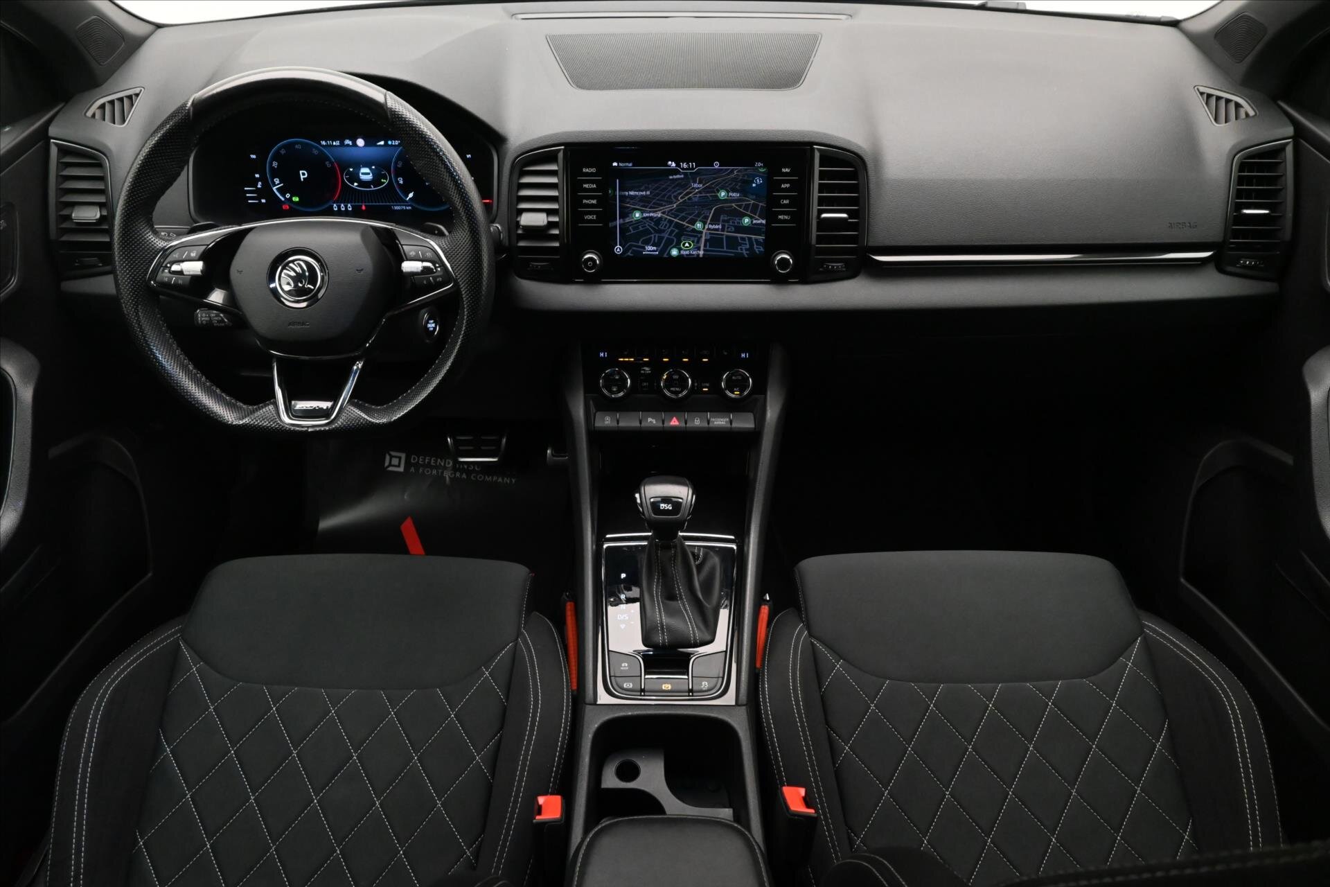 Škoda Karoq SUV / Terénní 1,5 l 110 kw