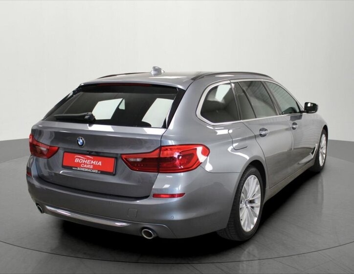 BMW Řada 5 Kombi 2,0 l 140 kw