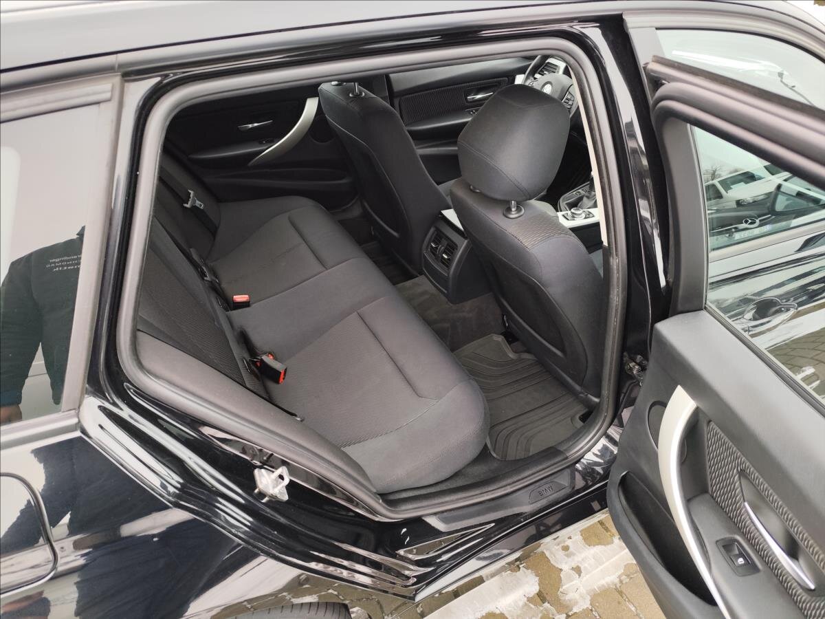 BMW Řada 3 Kombi 2,0 l 180 kw