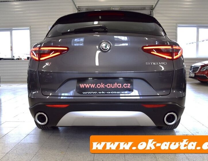 Alfa Romeo Stelvio SUV 2,1 l 140 kw