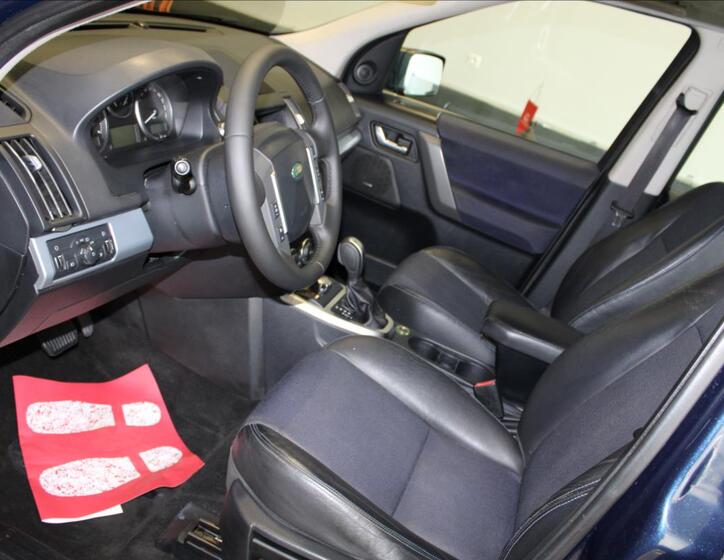Land Rover Freelander 9