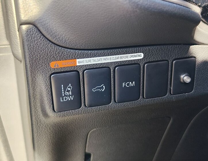 Mitsubishi Outlander SUV / Terénní 2,3 l 110 kw