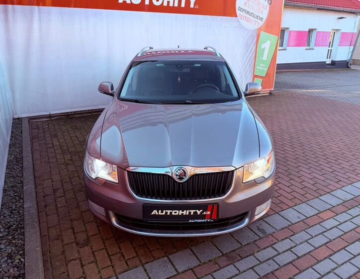 Škoda Superb 2