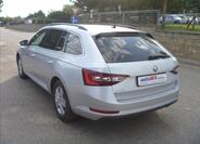 Škoda Superb 4