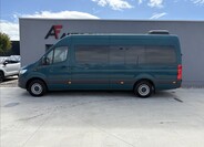 Mercedes-Benz Sprinter 4