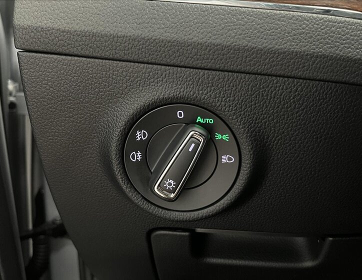 Škoda Superb Kombi 2,0 l 147 kw