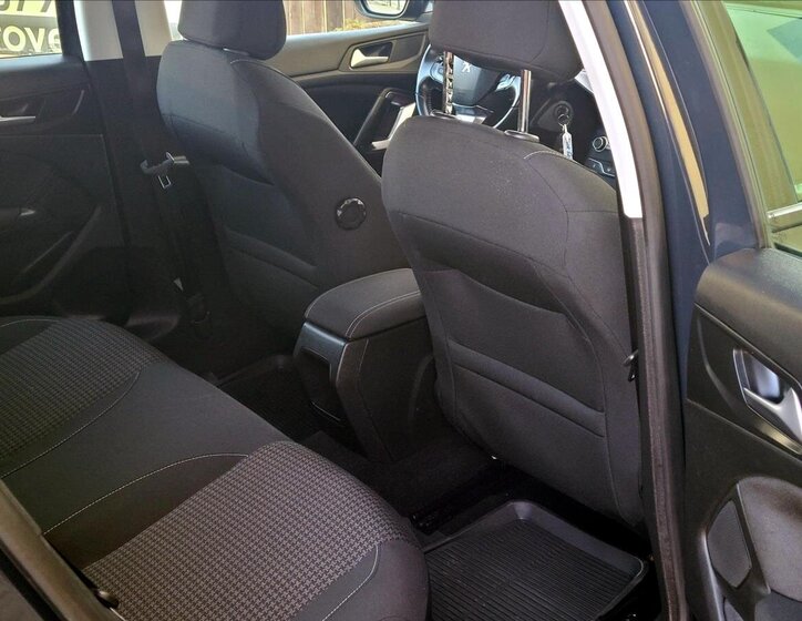 Peugeot 308 Hatchback 1,5 l 75 kw