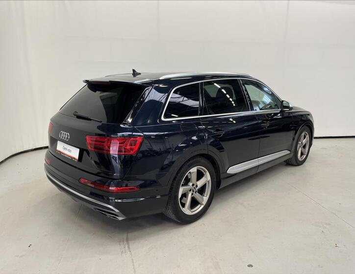 Audi SQ7 2
