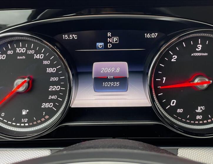 Mercedes-Benz Třídy E 11