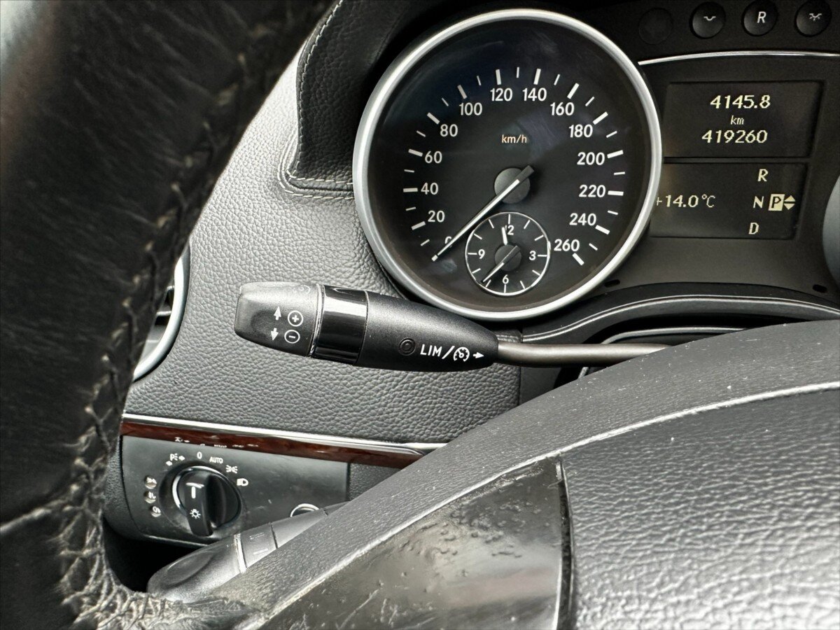 Mercedes-Benz GL Ostatní 3,0 l 165 kw