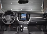 Volvo XC60 SUV / Terénní 2,0 l 145 kw