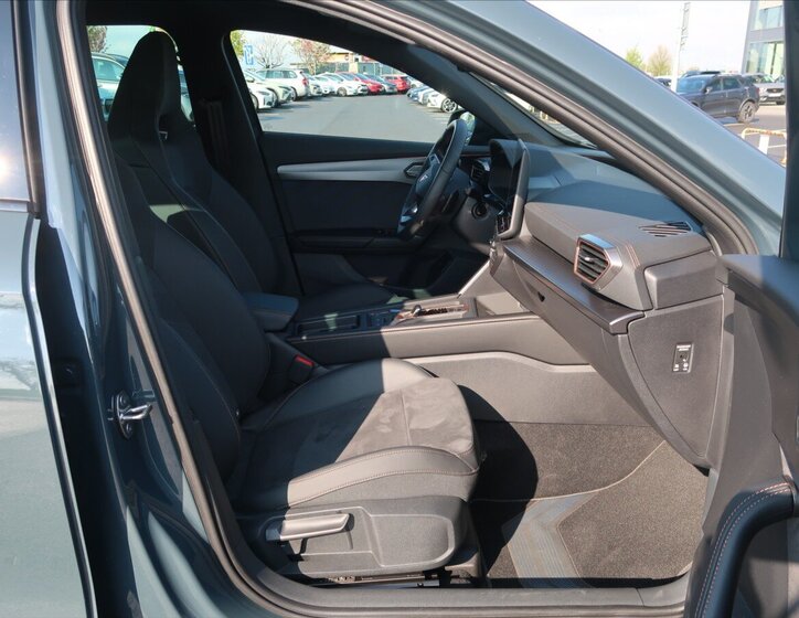 Cupra Formentor SUV / Terénní 1,5 l 110 kw