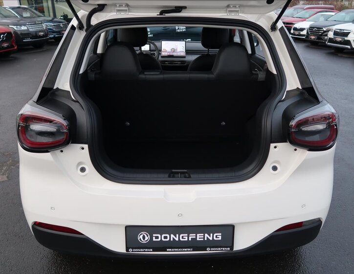 Dongfeng Box Hatchback 0,0 70 kw