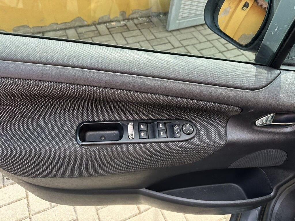 Peugeot 207 Kombi 1,6 l 88 kw