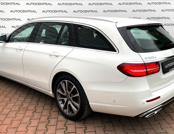 Mercedes-Benz Třídy E 6