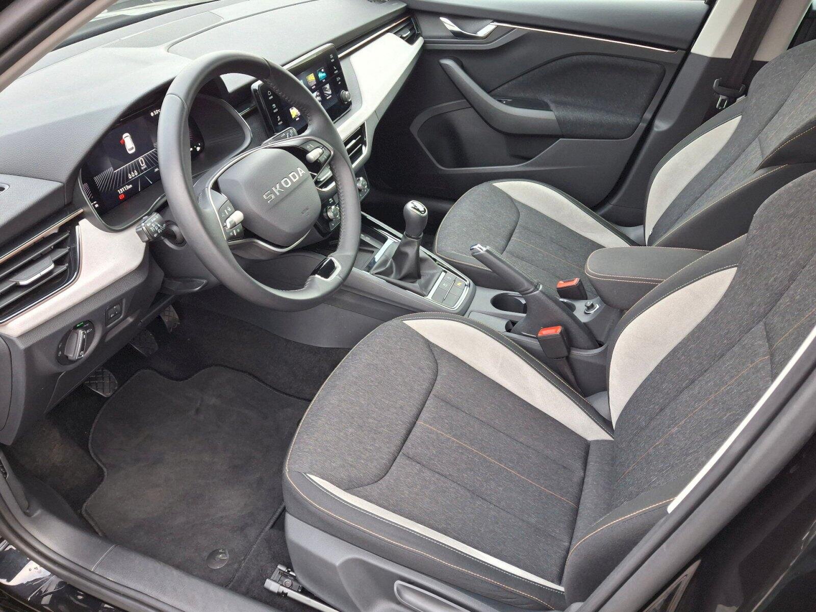 Škoda Kamiq SUV 999,0 85 kw