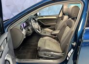 Volkswagen Passat 11