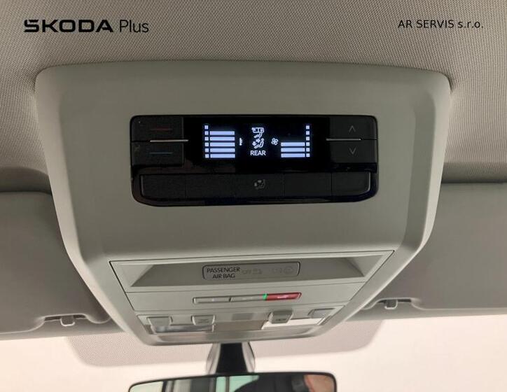 Volkswagen Caravelle 21