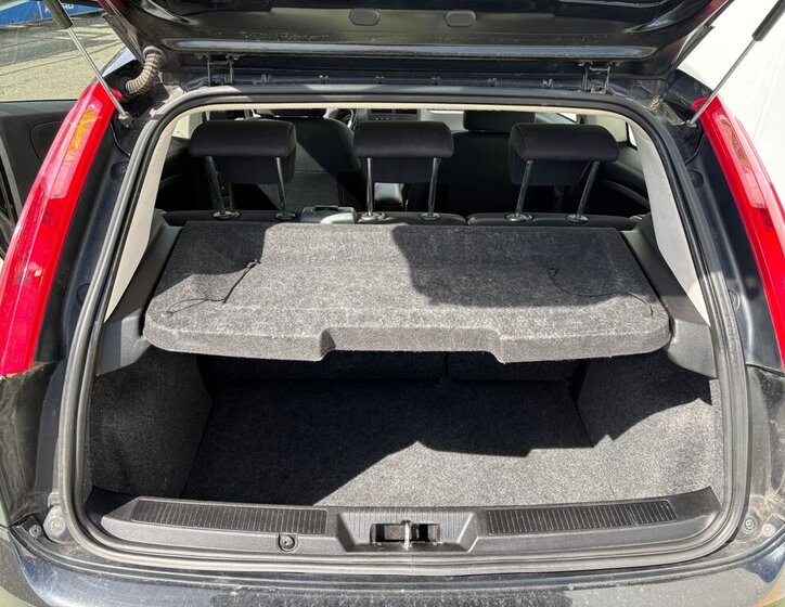 Fiat Punto Hatchback 1,4 l 57 kw