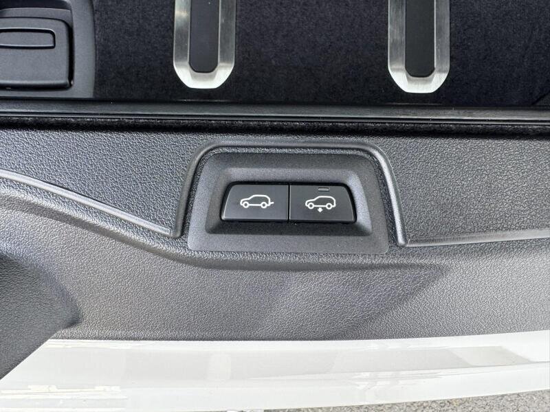 BMW X5 SUV / Terénní 3,0 l 250 kw