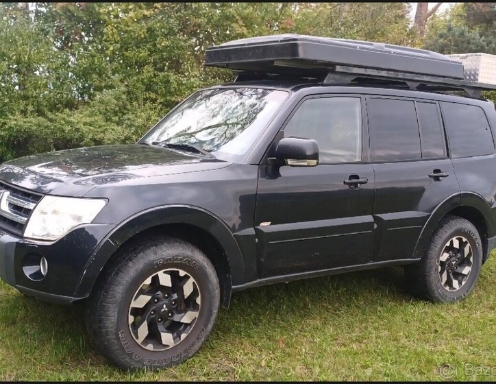 Mitsubishi Pajero SUV / Terénní 0,0 0