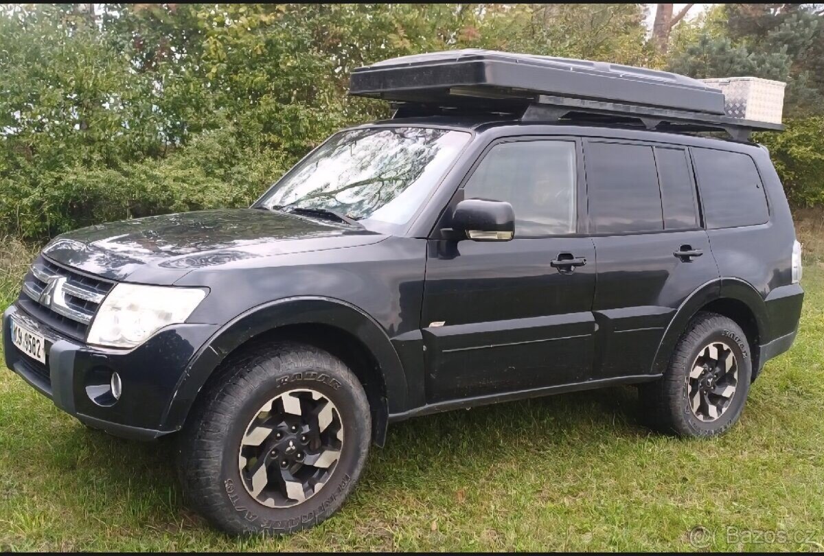 Mitsubishi Pajero SUV / Terénní 0,0 0
