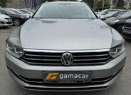 Volkswagen Passat 1