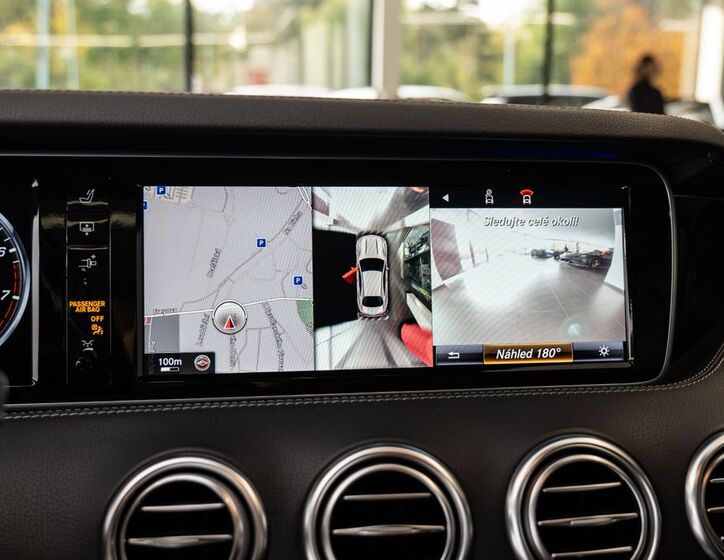 Mercedes-Benz Třídy S 11