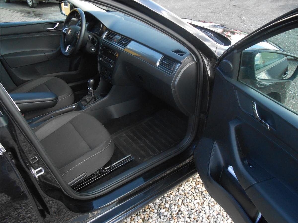 Škoda Rapid Hatchback 1,2 l 77 kw