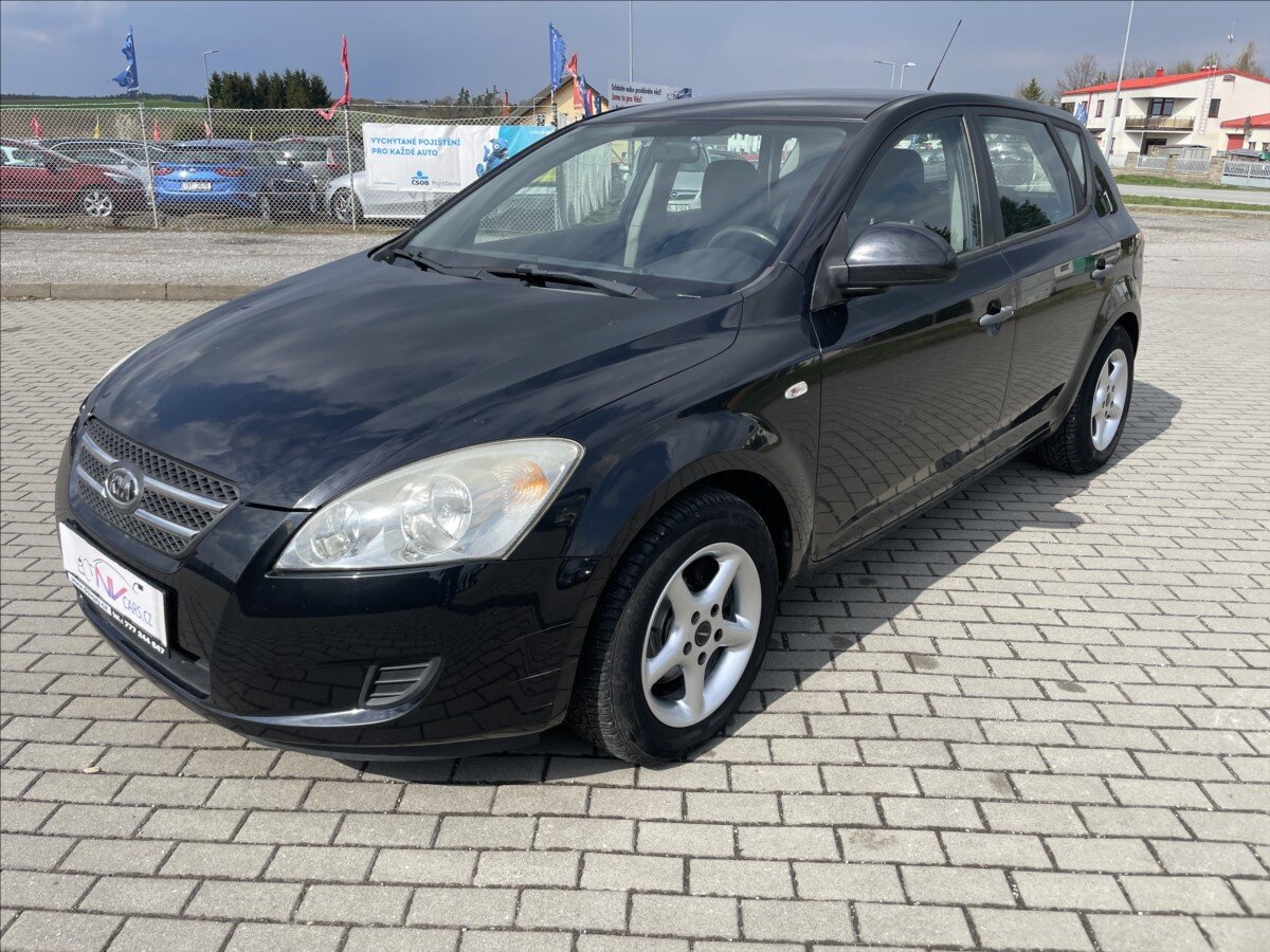 KIA Ceed Hatchback 1,4 l 80 kw