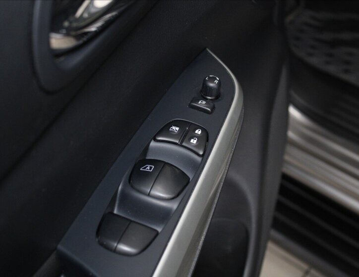 Nissan Navara Pick-up 2,3 l 140 kw