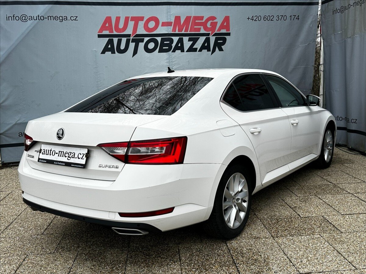 Škoda Superb Sedan / Limuzína 2,0 l 110 kw