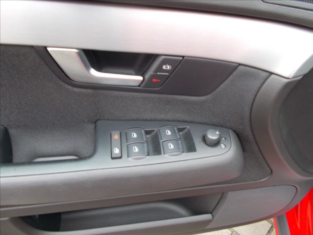 Audi A4 Sedan / Limuzína 2,0 l 103 kw