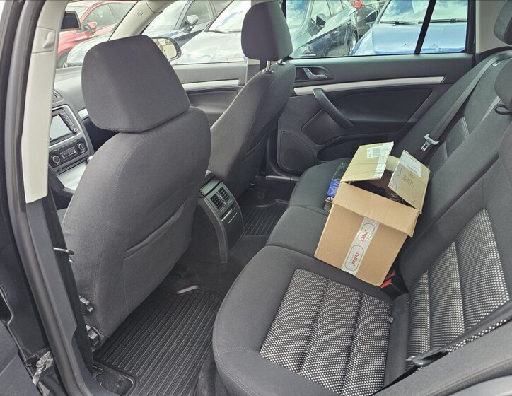 Škoda Octavia Kombi 2,0 l 103 kw