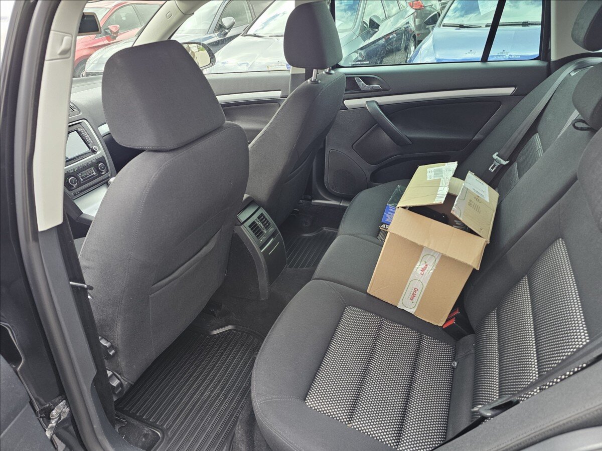 Škoda Octavia Kombi 2,0 l 103 kw