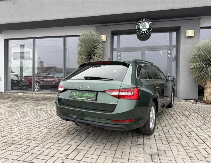 Škoda Superb Kombi 2,0 l 110 kw