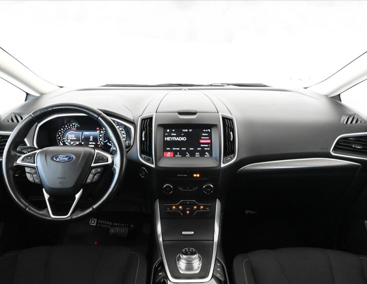 Ford S-MAX MPV 2,0 l 110 kw