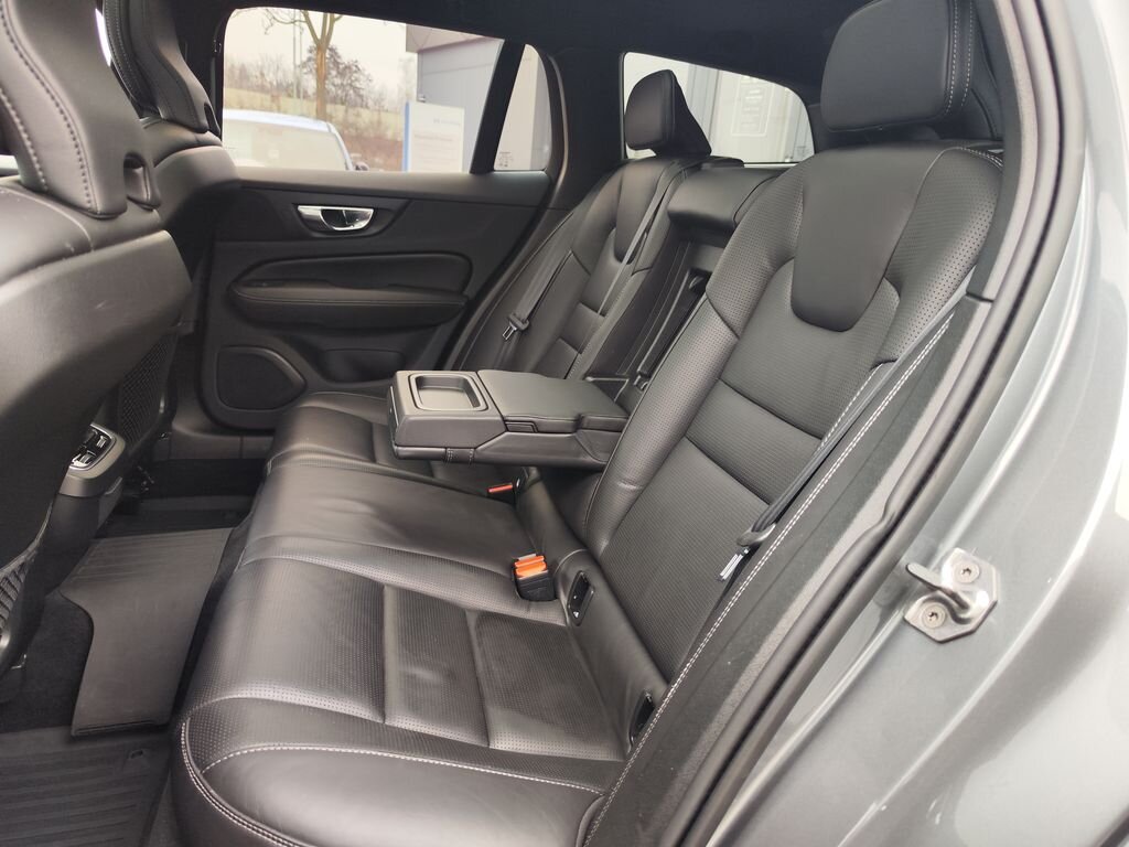 Volvo V60 Kombi 2,0 l 240 kw