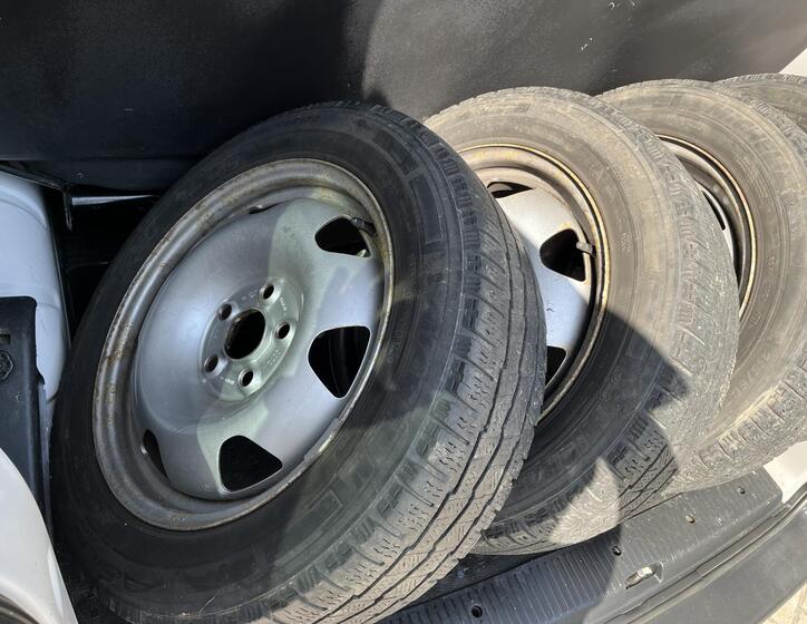 Volkswagen Transporter 29