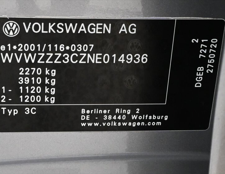 Volkswagen Passat 13