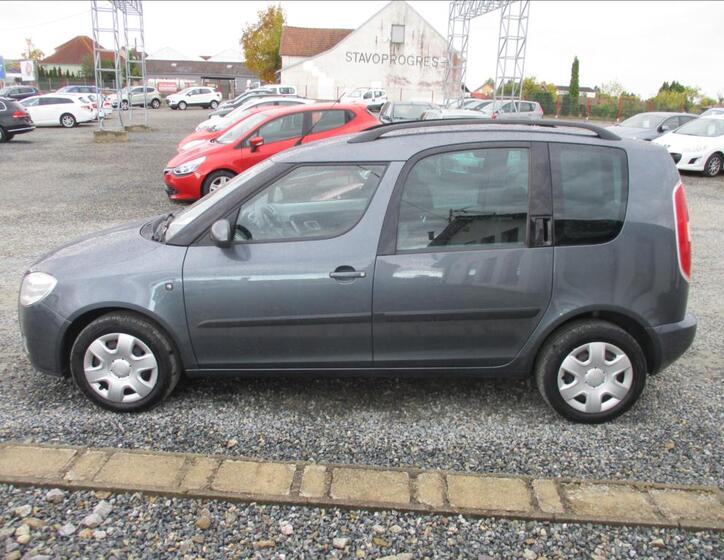 Škoda Roomster 8