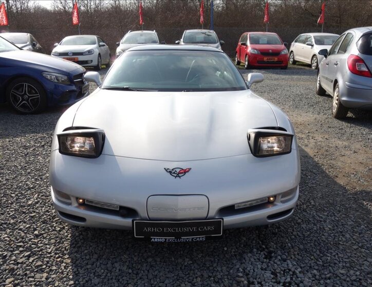 Chevrolet Corvette Kupé 5,7 l 253 kw