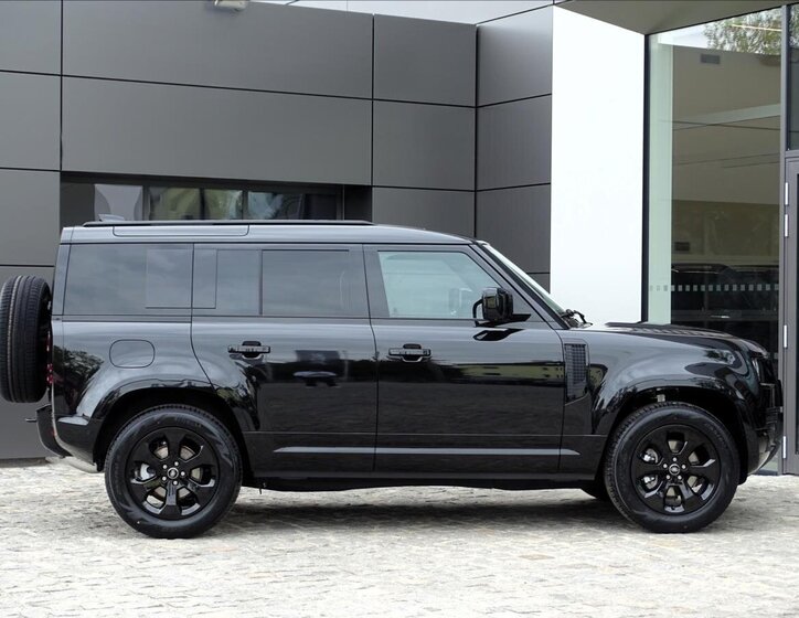 Land Rover Defender SUV 3,0 l 257 kw