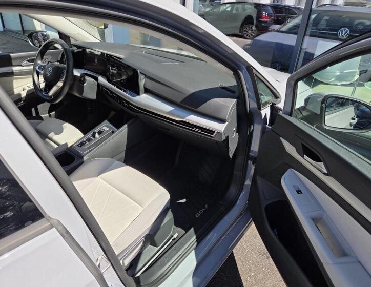 Volkswagen Golf Kombi 2,0 l 85 kw